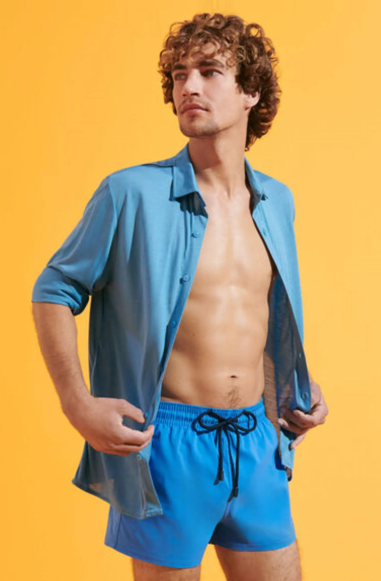 VILEBREQUIN Men Swim Short and Fitted Stretch Solid