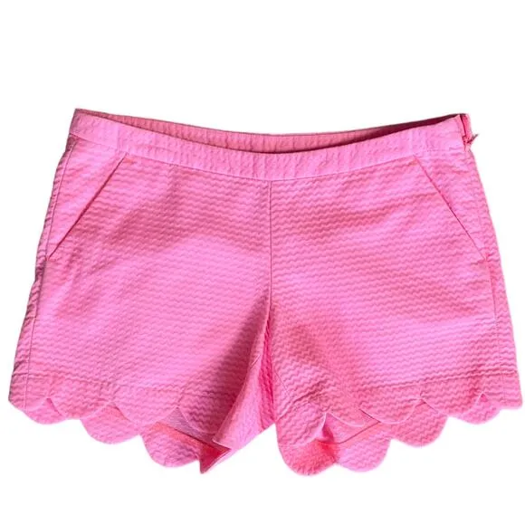Women's Size 00 Lilly Pulitzer Pink Textured Scalloped The Buttercup Shorts 4&quot;