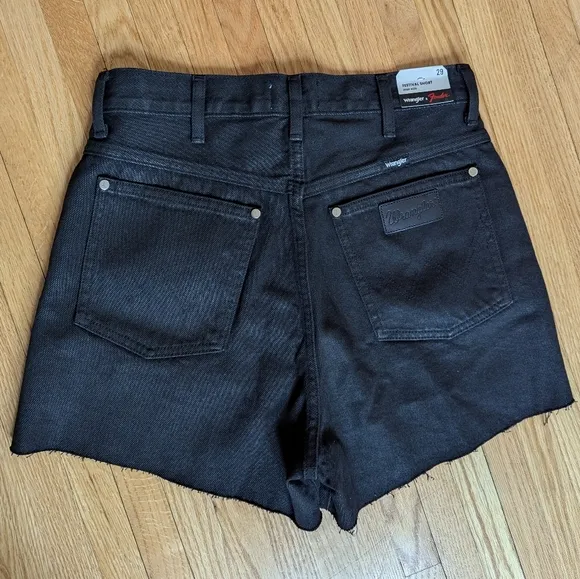 Wrangler X Fender Black Festival Denim Shorts Women's 29