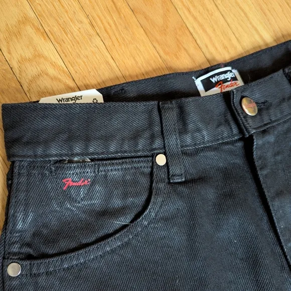 Wrangler X Fender Black Festival Denim Shorts Women's 29