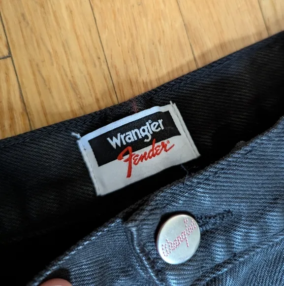 Wrangler X Fender Black Festival Denim Shorts Women's 29