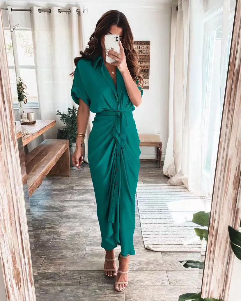 Xanthe | Long dress with button closure